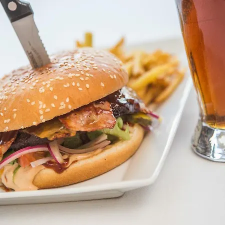 阿马多酒店 波里