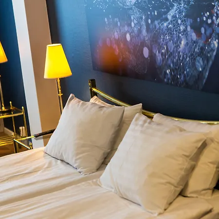 Otel Amado