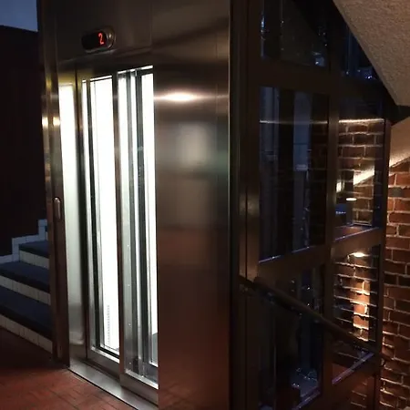 阿马多酒店