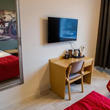 Otel Amado Pori