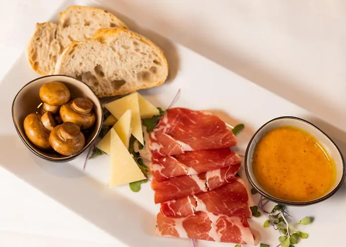 阿马多酒店 3* 波里