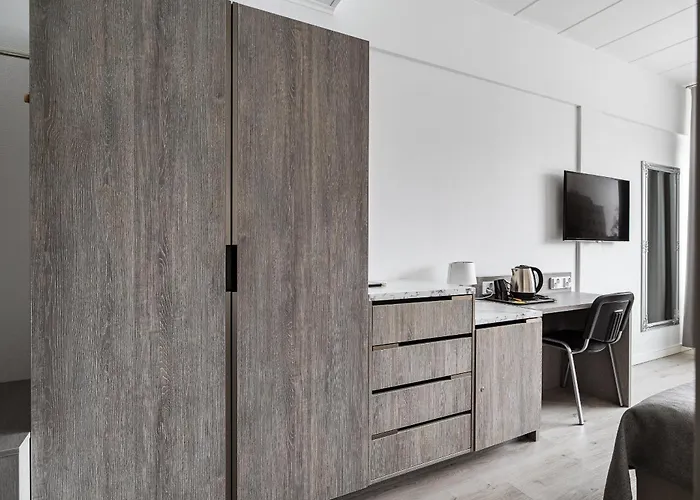 阿马多酒店 波里